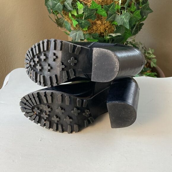 Steve Madden Black Ankle Boots - Picture 12 of 16